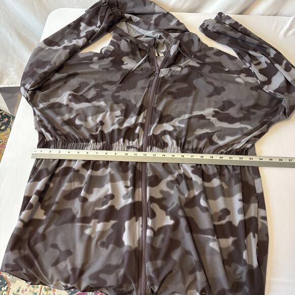 Z By Zella Women's Plus 2X Athletic Lightweight Camo Anorak Hoodie Zip Jacket - Picture 10 of 12